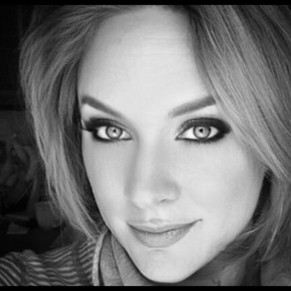 Meet your Posher, Jade